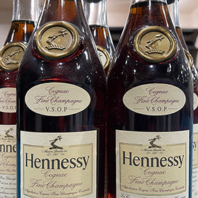 飲まずに飾ったままにしているお酒類